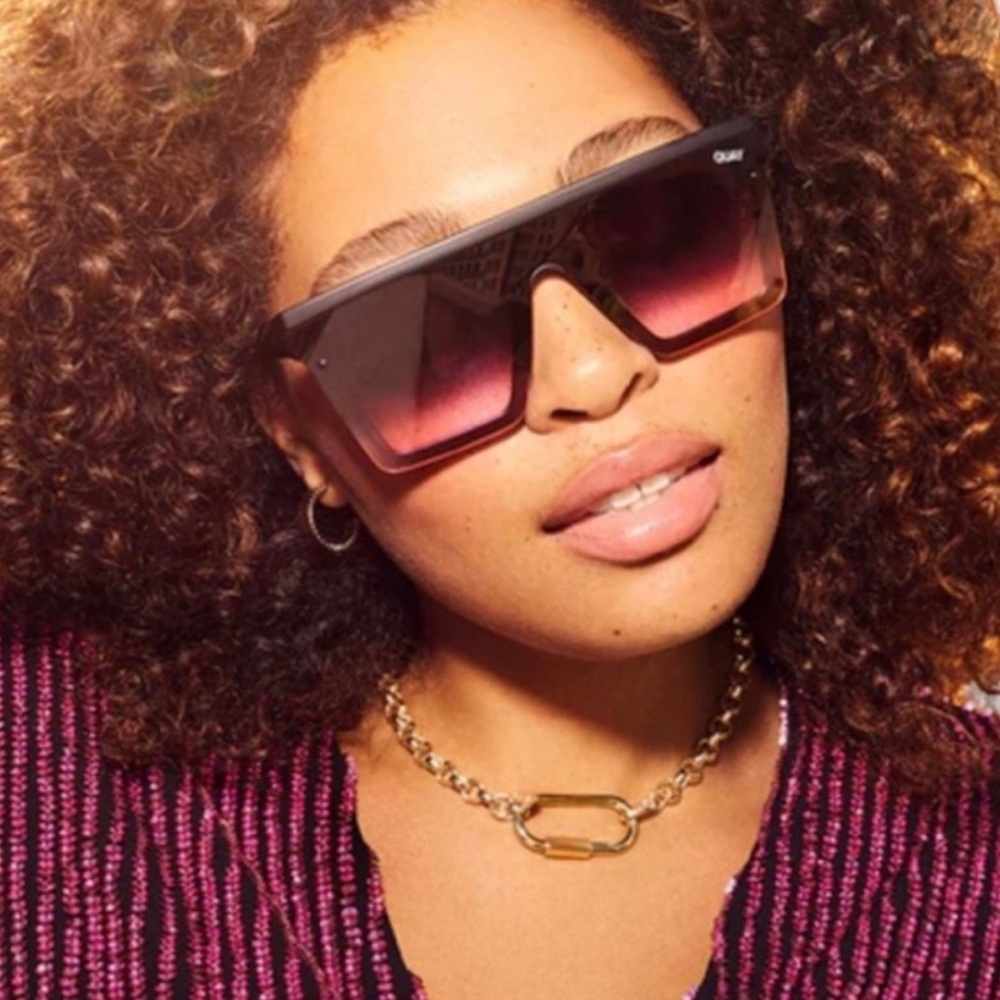 New Quay  Australia LEVEL UP sunglasses - Picture 5 of 15